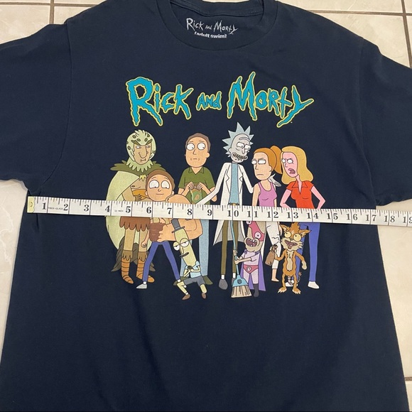 Rick and Morty T-Shirt - Picture 7 of 12